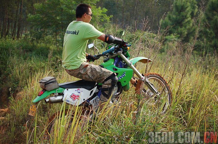 开平果汁11800元卖KLX250越野车一台(带牌有审),换专业越野
