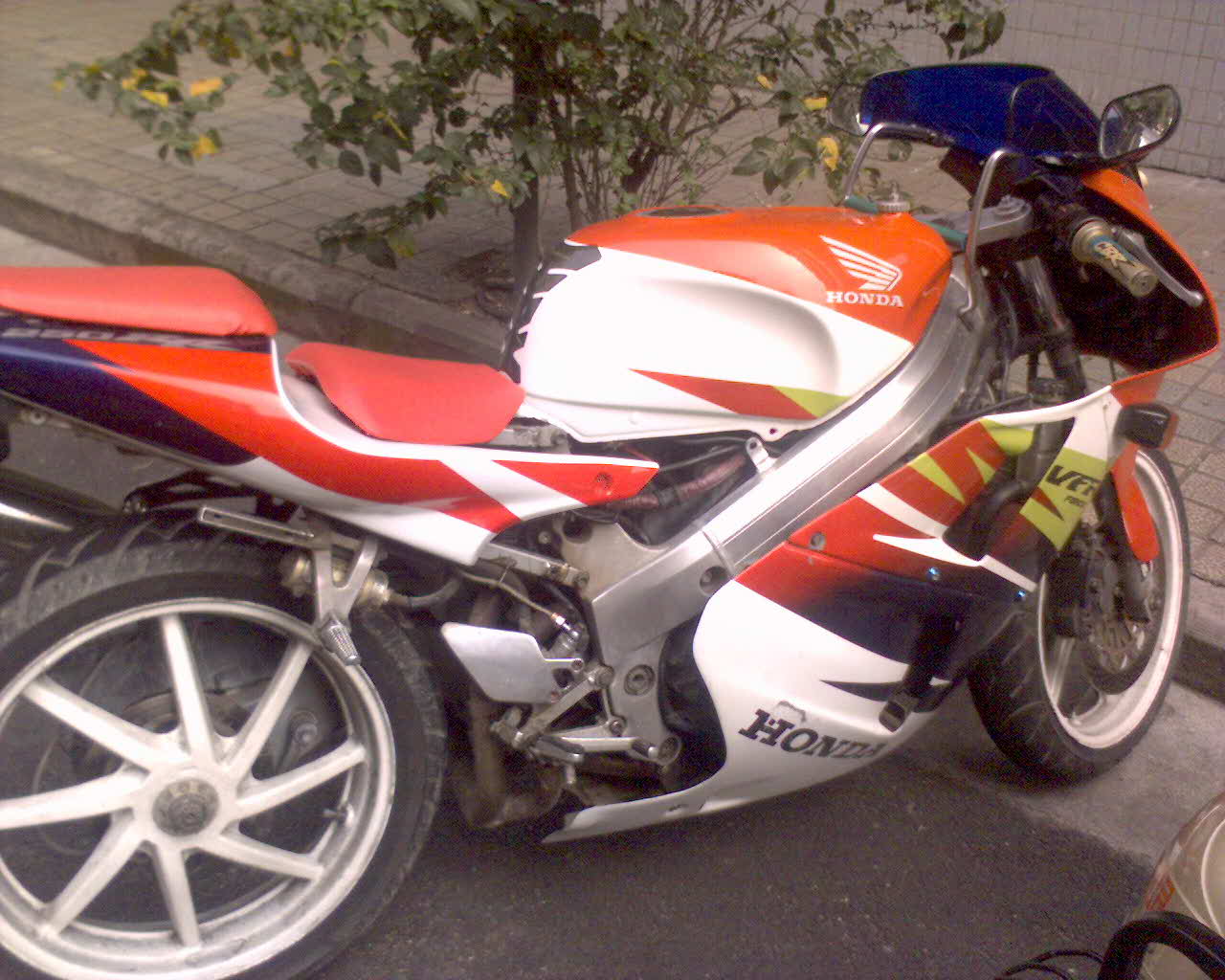 江门出售ＶＦＲ４００ＣＣ
