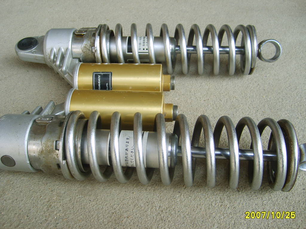 广西玉林卖94XJR400后减震一付