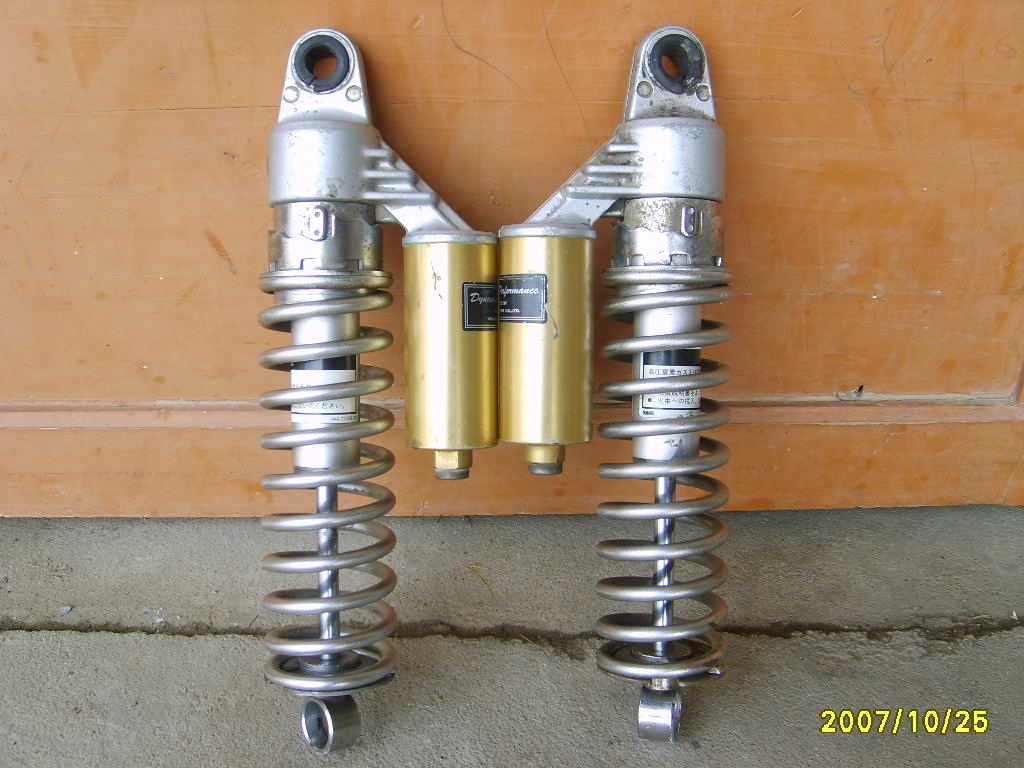 广西玉林卖94XJR400后减震一付