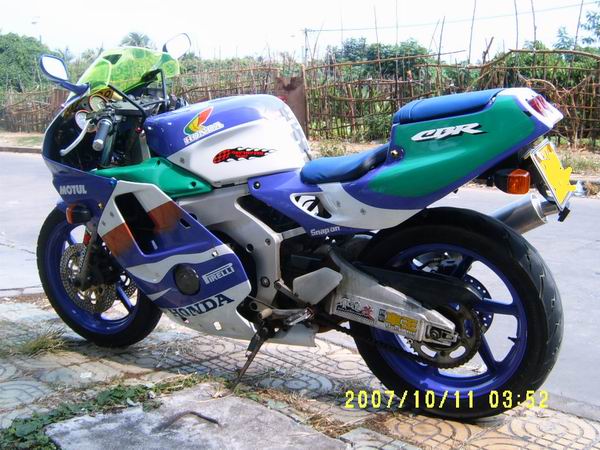 广东湛江代友出售PGM3和CBR22,一共12500元.