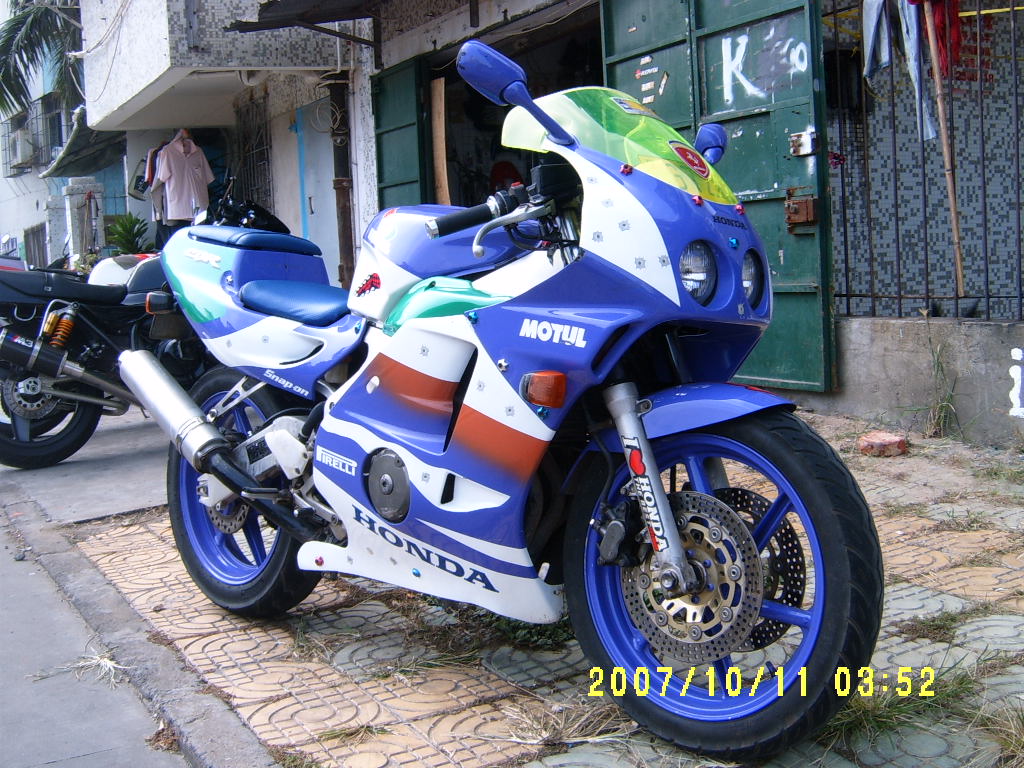 广东湛江代友出售PGM3和CBR22,一共12500元.