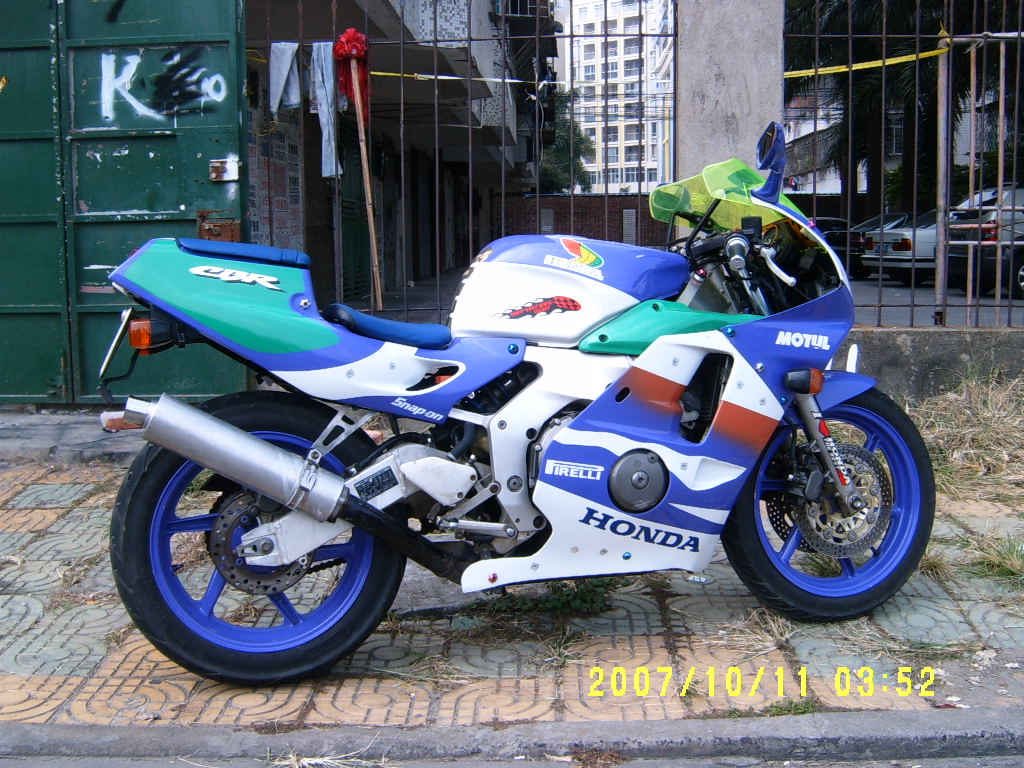 广东湛江代友出售PGM3和CBR22,一共12500元.