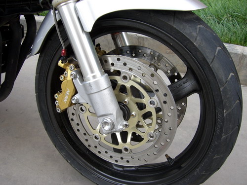 湖北武汉出售00年CB400-VTEC1代```