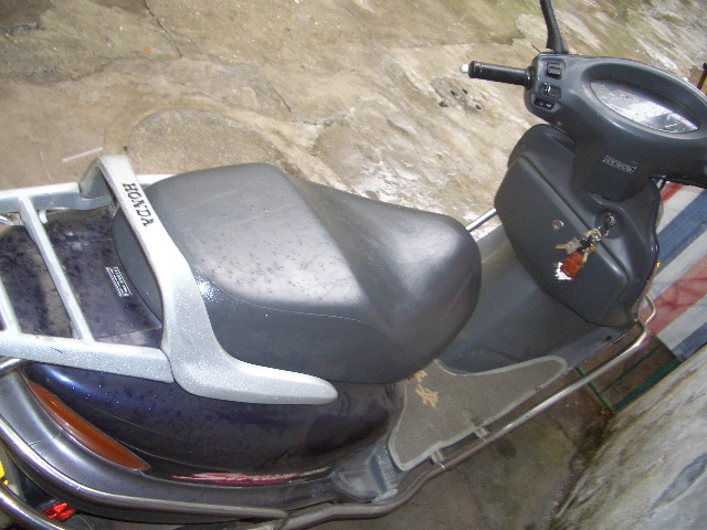 汕尾出售五羊公子125和台铃电摩托池车