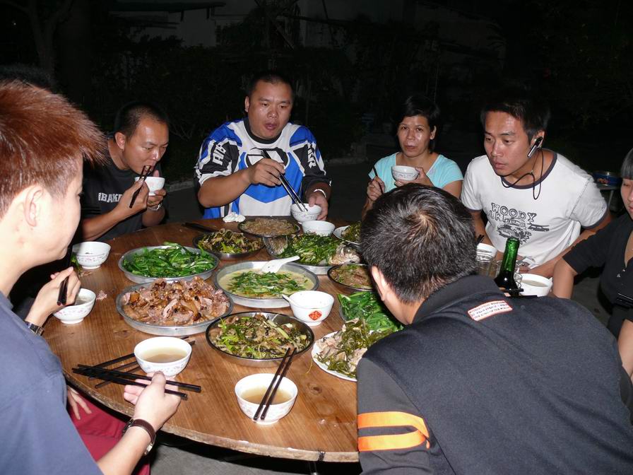 西冲聚会，晚餐、卡拉OK篇