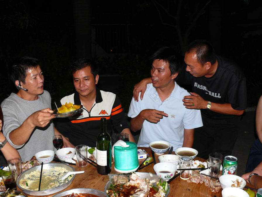西冲聚会，晚餐、卡拉OK篇