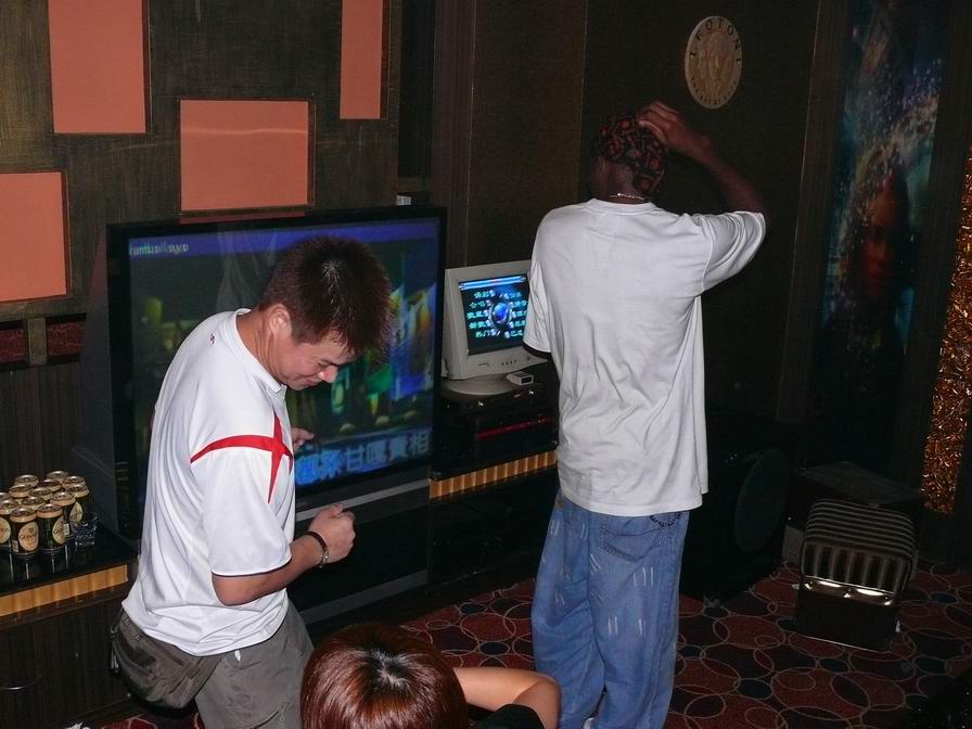 西冲聚会之晚餐、卡拉OK篇