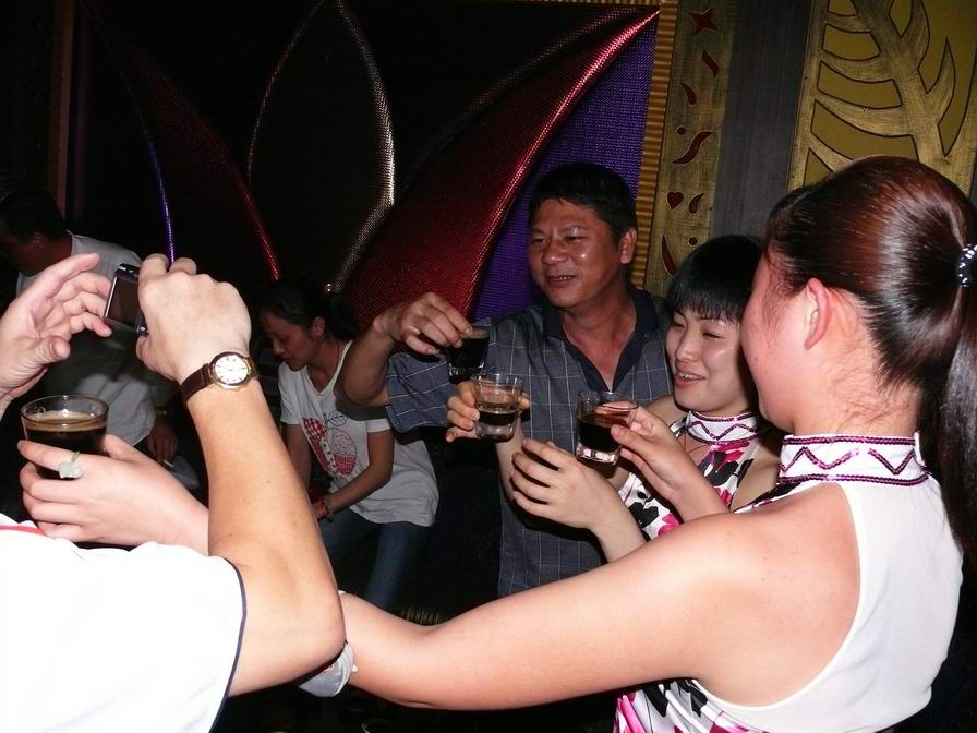 西冲聚会之晚餐、卡拉OK篇