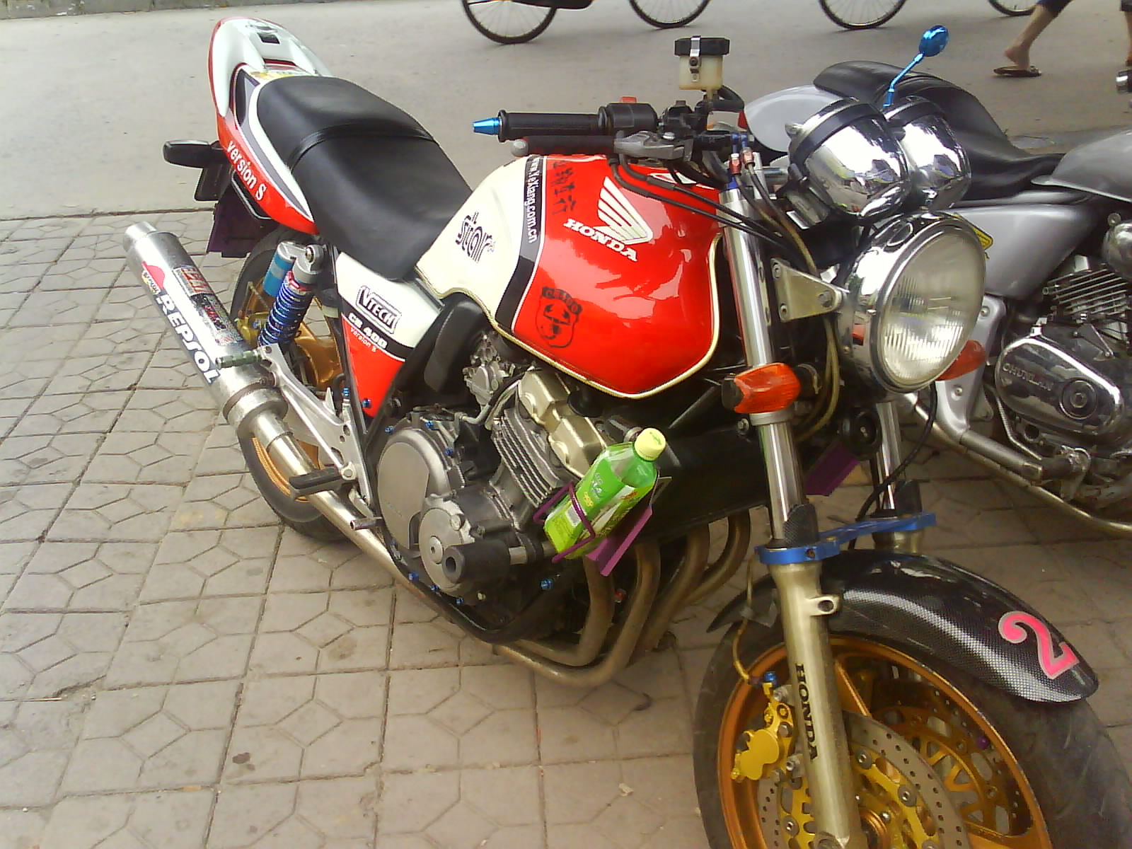 [贴图]广东湛江出售94CB400价格9500