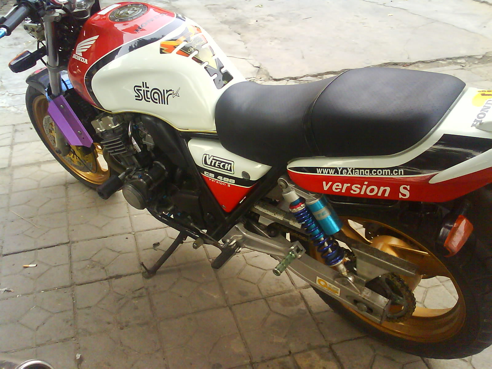 [贴图]广东湛江出售94CB400价格9500图片更新