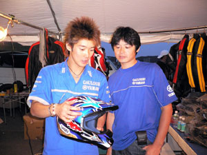 让我们缅怀前MOTOGP车手阿部典使