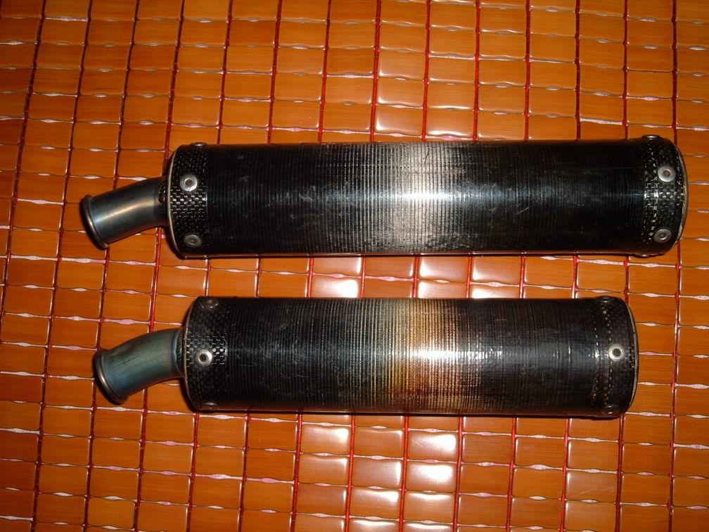 佛山出售.专业赛车TZ125.死气喉碳纤尾段.500元