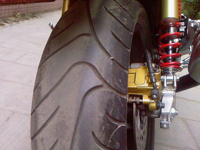 [原创]贵阳34000出售06CB400，VTEC3代