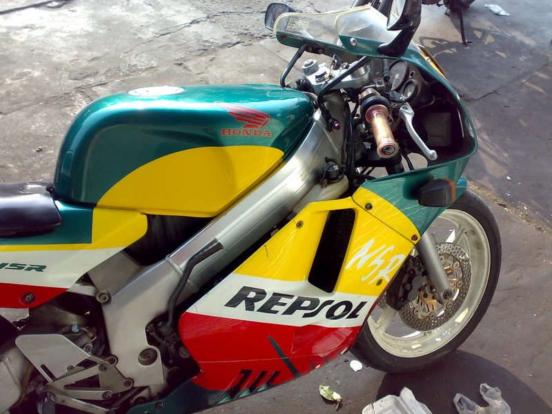 佛山地区代友出售精神 Honda P3 一台,7800可小刀