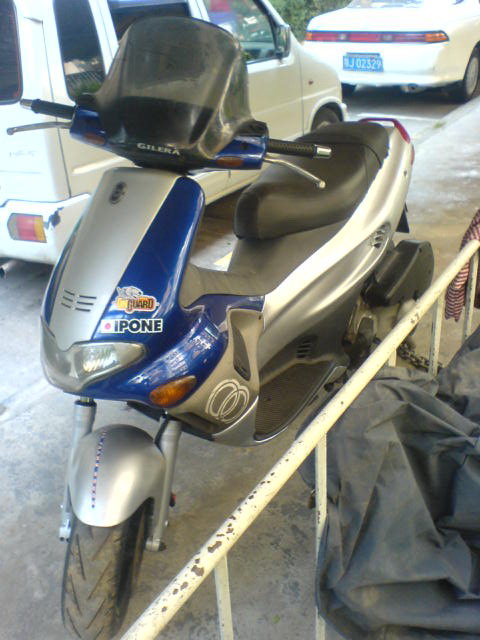 深圳南山区出售GILERA - Runner VXR 180 价钱8700包运~