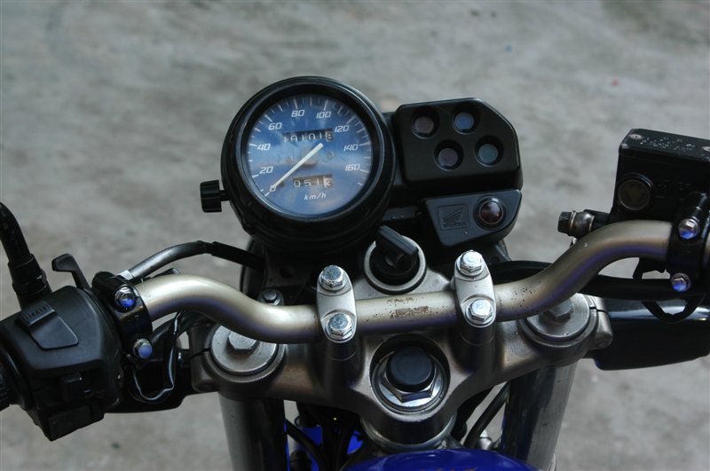 湖南郴州代友出售98VTR250