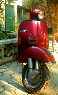 山东省菏泽市转让铁壳vespa px125e 一万元