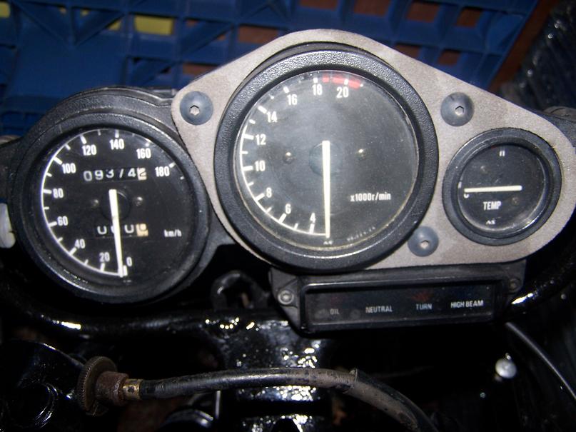 FZR250大板鼓拆车卖配件了!!!!!!!!