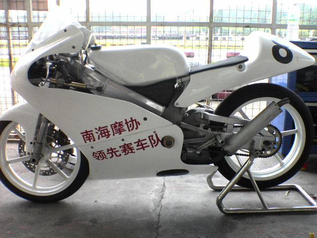 广州新塘16000出售专业厂车98HONDA RS125