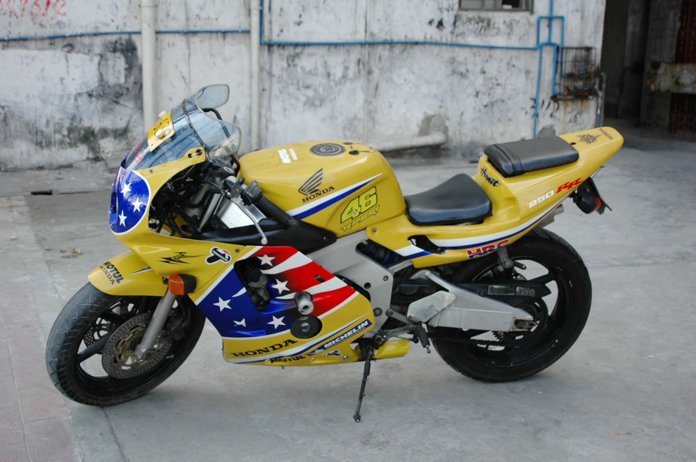 广州市海珠区大塘急转CBR250超靓车
