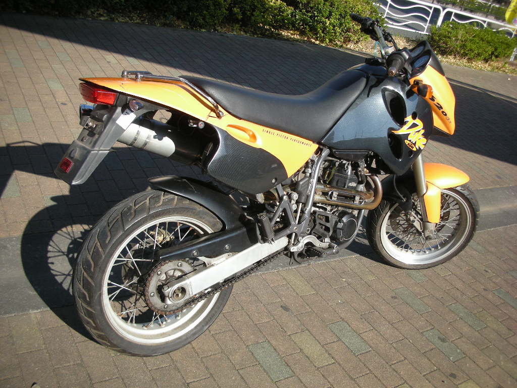 KTM DUKE620
