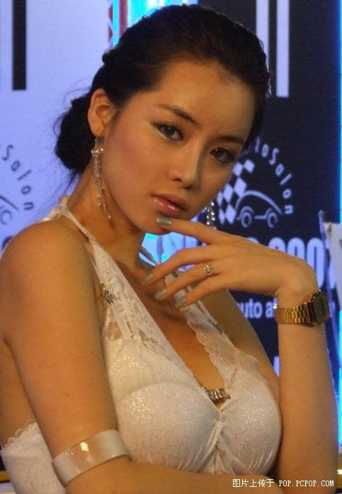 身价最贵的车模，不错吧！