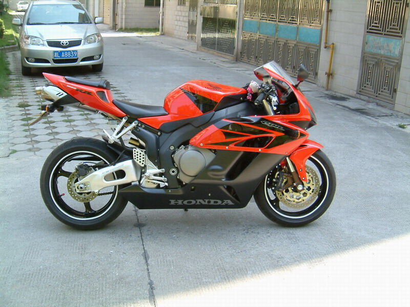 湖南郴州卖05欧版CBR-1000RR   6万2