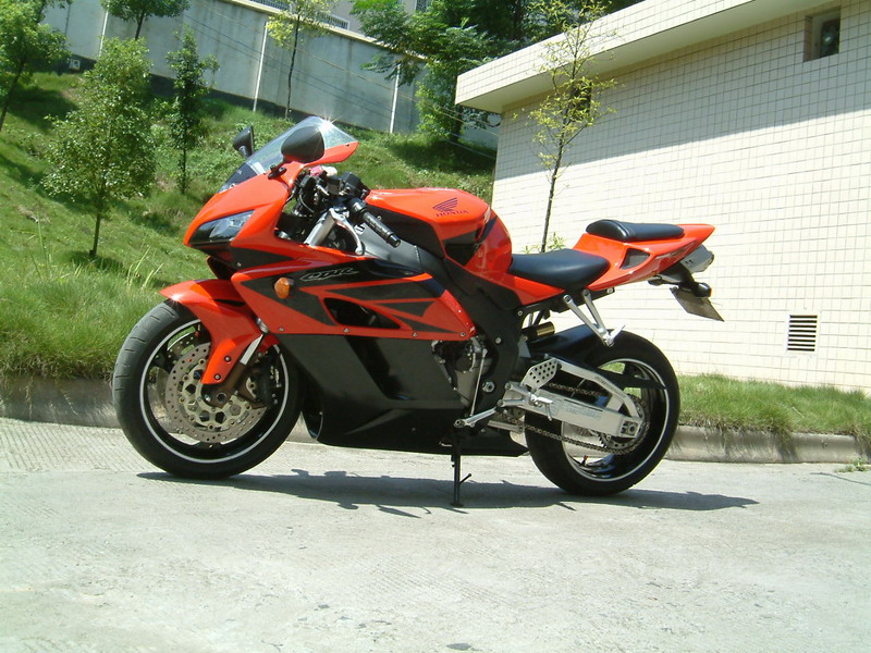 湖南郴州卖05欧版CBR-1000RR   6万2
