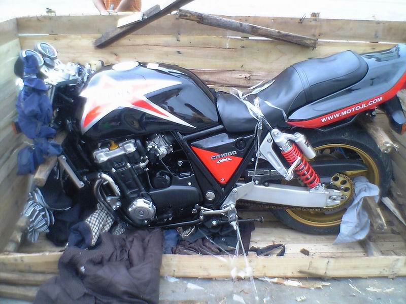 江门荷塘代友出售CB1000一台23000元可小刀