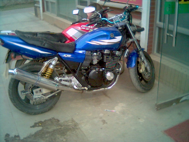 湖南长沙14000低价出售00XJR400