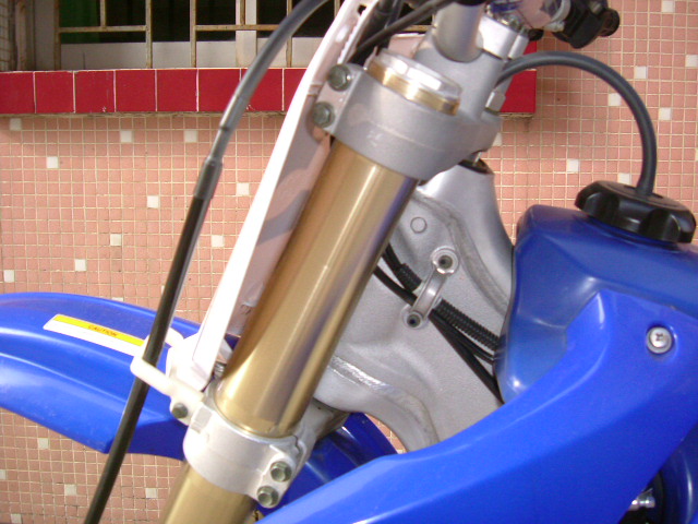 [原创]佛山28000卖YAMAHA04年专业赛车YZ250
