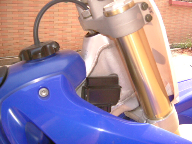 [原创]佛山28000卖YAMAHA04年专业赛车YZ250