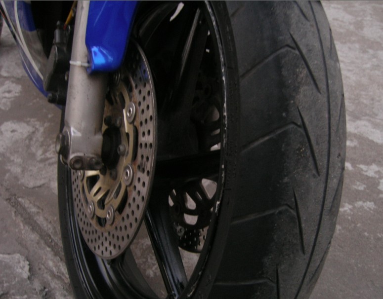 [原创]佛山澜石出售CBR 250C 22期一台价格一万`