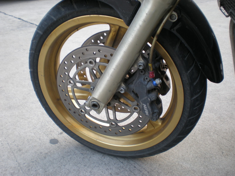 佛山禅城区2.7万出售精神劲爆98CB1300