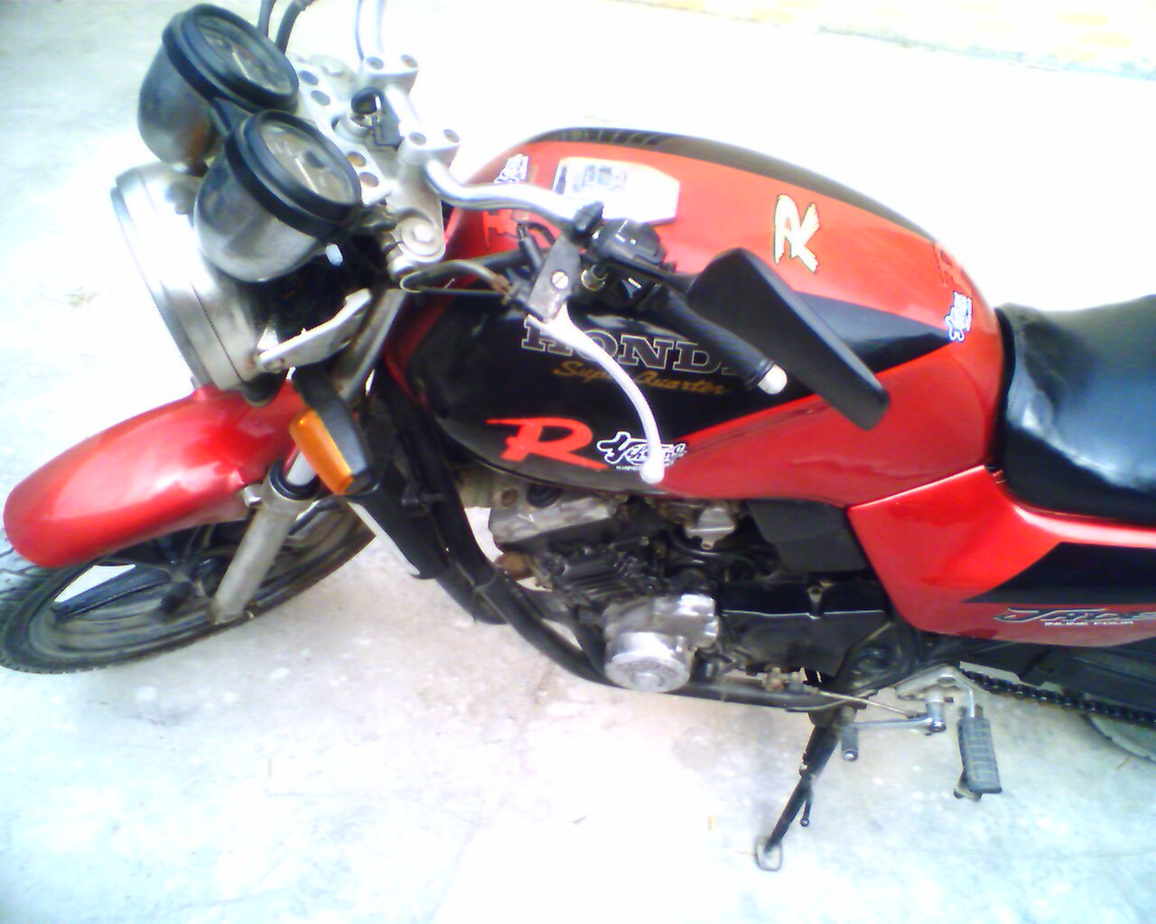 番禺5500卖蓝宝石CB250