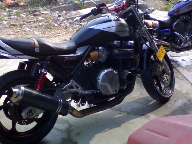 川崎西风1100C
