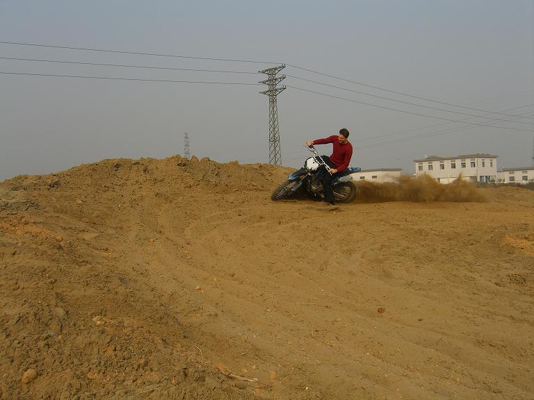 XTR250滑胎车在星期天,16号下午在广东顺德试驾会活动,第三页有新图