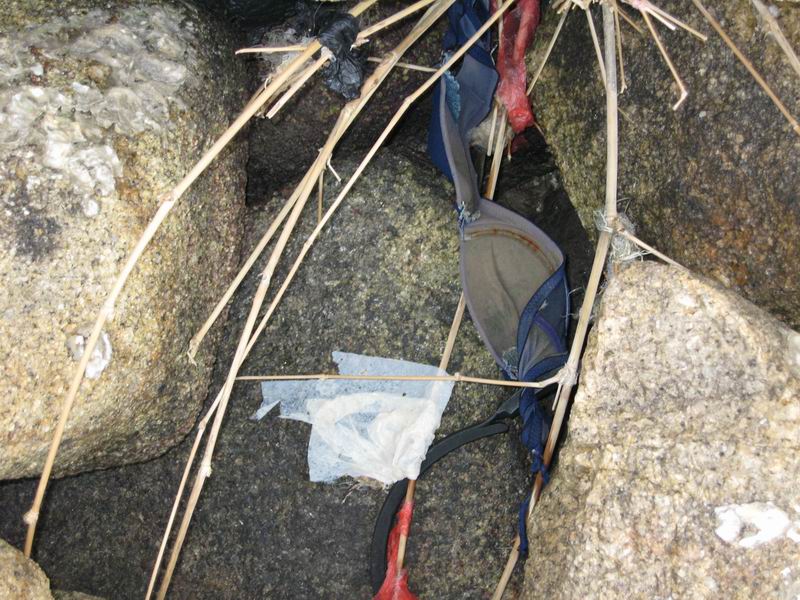 几个车友,无聊,小游台山