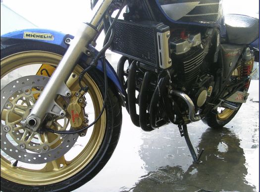 江苏常州转让97和98CB400各一辆!