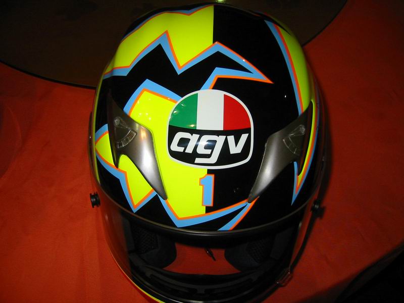 海南出售顶级AGV46 + SHOEI青成龙一