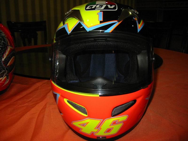 海南出售顶级AGV46 + SHOEI青成龙一