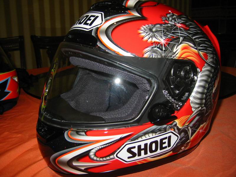 海南出售顶级AGV46 + SHOEI青成龙一