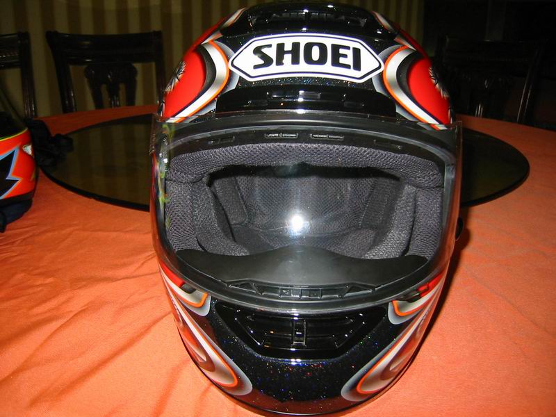 海南出售顶级AGV46 + SHOEI青成龙一