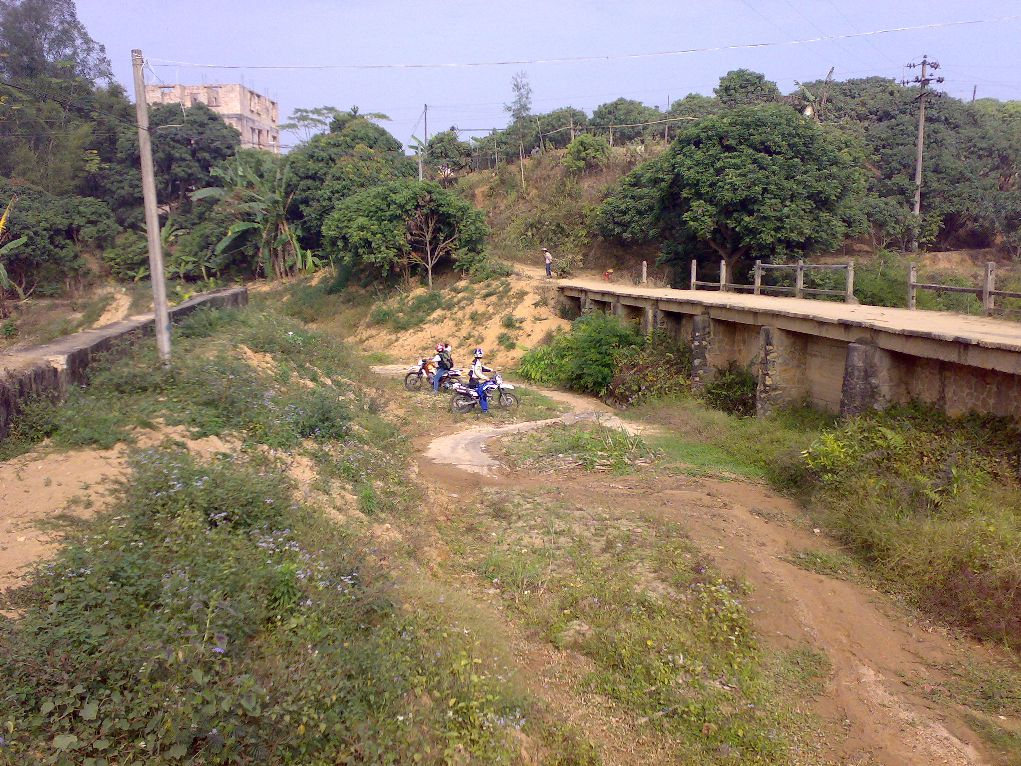 茂名百里徒步活动油城动力全力支持！