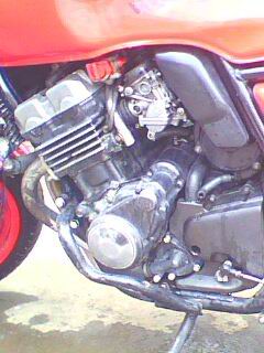 广西贺州40300元代友出售94CB,98CB,03ZRX400.