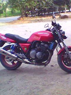 广西贺州40300元代友出售94CB,98CB,03ZRX400.