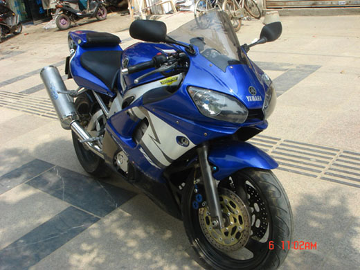 桂林卖YAMAHA 00年的R6