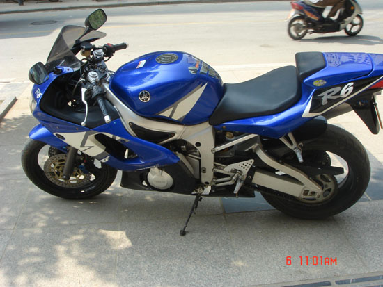 桂林卖YAMAHA 00年的R6