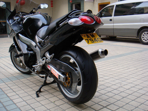 汕尾挥泪甩卖ZZR-1200 3.4W 已降5000